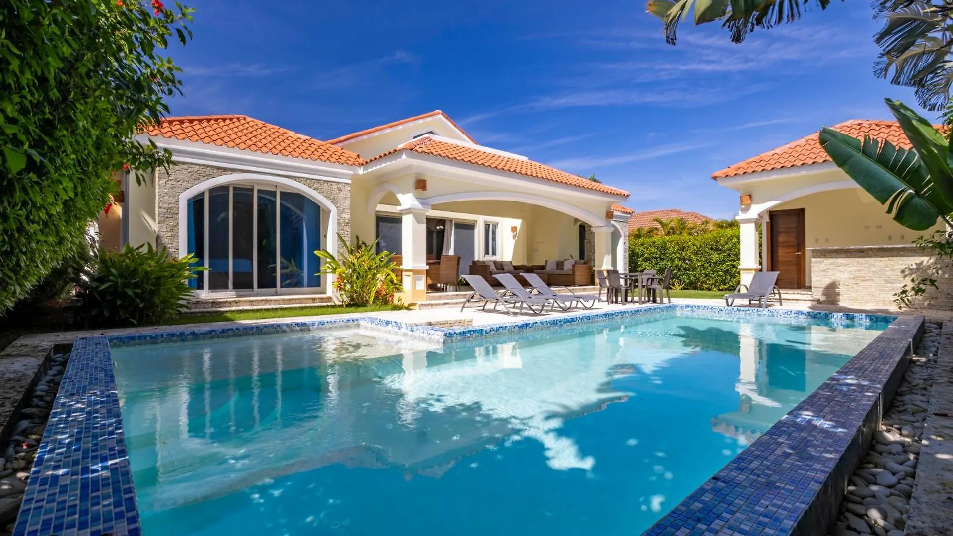 Sosua Ocean Village, Villa 11, Garden Dream 0*,